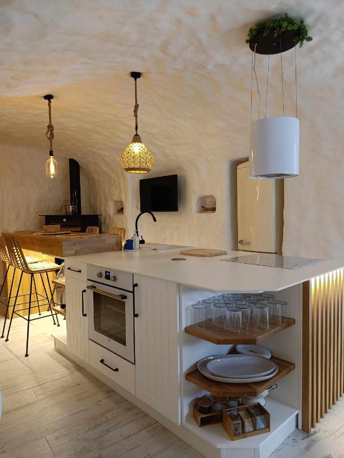Cueva Otto Familiar Privada Villa บาซา ภายนอก รูปภาพ